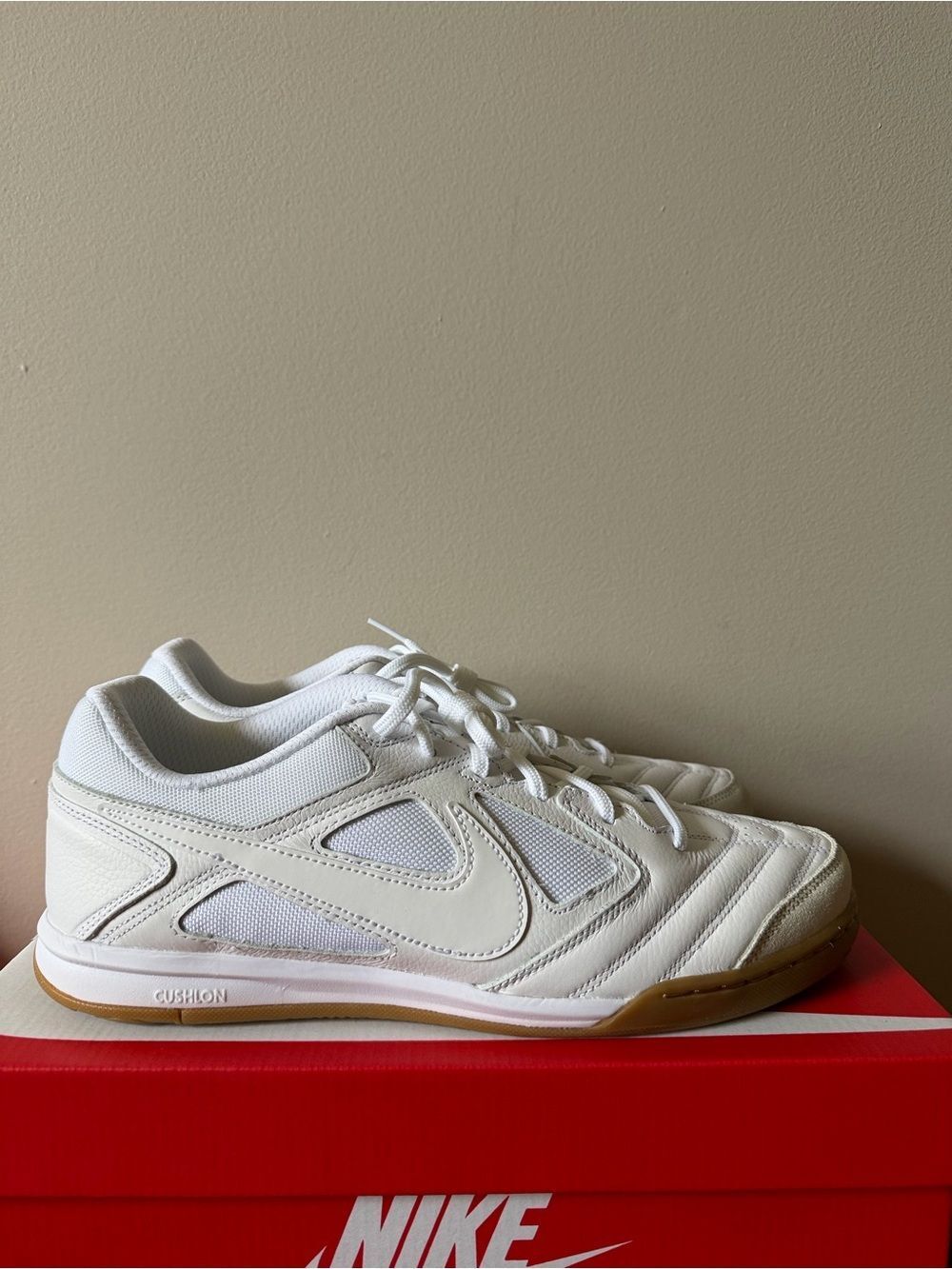 Nike Gato White Gum HQ6019-100 Men’s Size 11